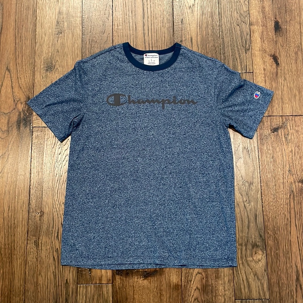 Champion Men’s T-shirt Size Large